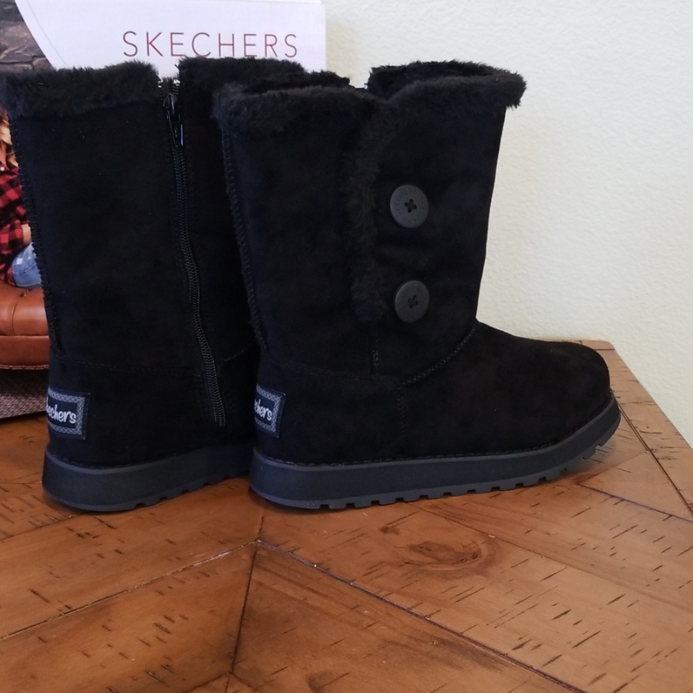 ๐๏ธ Skecher Toasty Toes Boots! - Picture 2 of 9